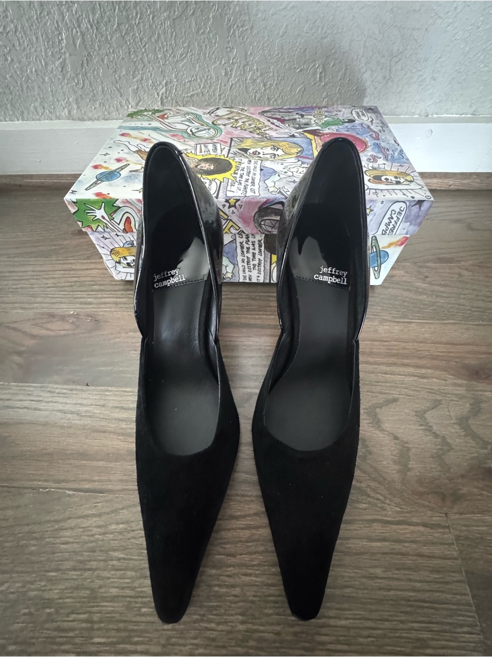 Jeffrey Campbell Black Pointed Pumps with Gold Accent Block Heel - Picture 2 of 6